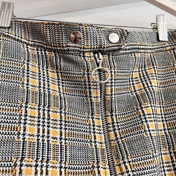 Top shop “Tall” plaid skirt. - Picture 2 of 4